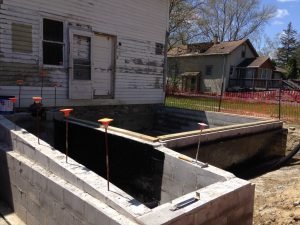 Photo2-FoundationWaterproofed-e1589600469619-300x225