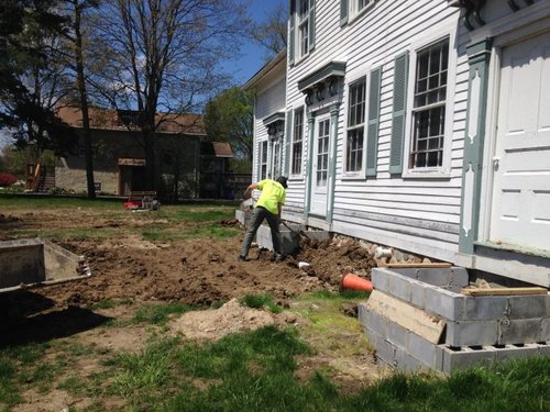 Photo3-Front-Stoops-provide-fire-exits-e1591838881311-768x576